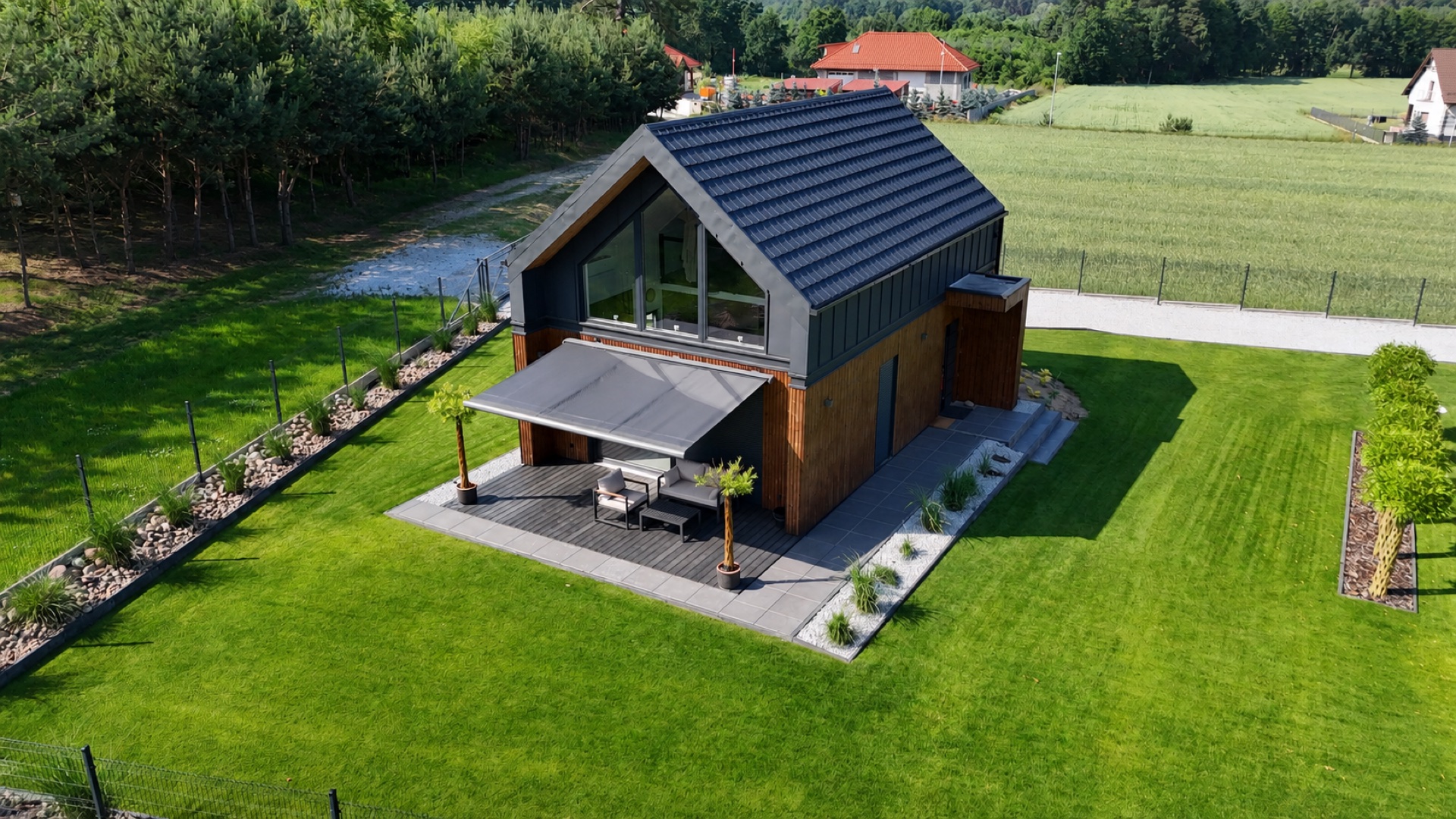 Domek w słońcu